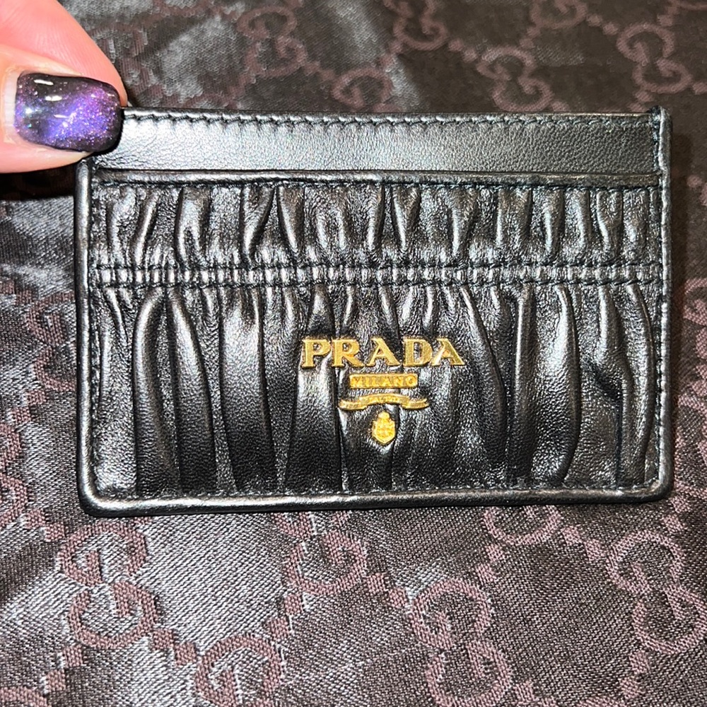 100% Authentic New PRADA 3 slot card case.